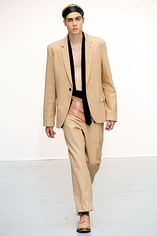 Ann Demeulemeester / - 2010